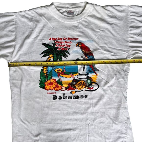 White Bahamas Graphic T Shirt Men XL Parrot Tropical Beach Vacation Colorful Tee - Picture 4 of 9